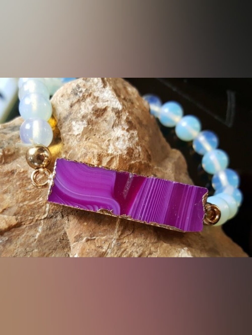 Pink Agate Bar & Opalescent Bead Stretch Bracelet NWT - Picture 1 of 6